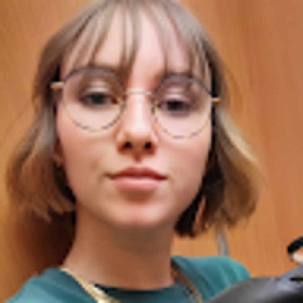 Meet your Posher, Vanessa